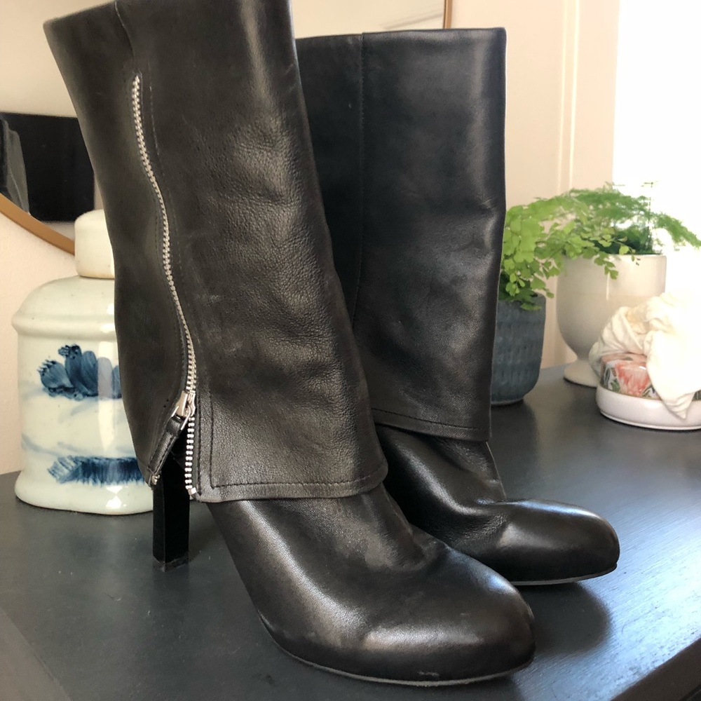 Franco Sarto Heeled ZIP Boots
